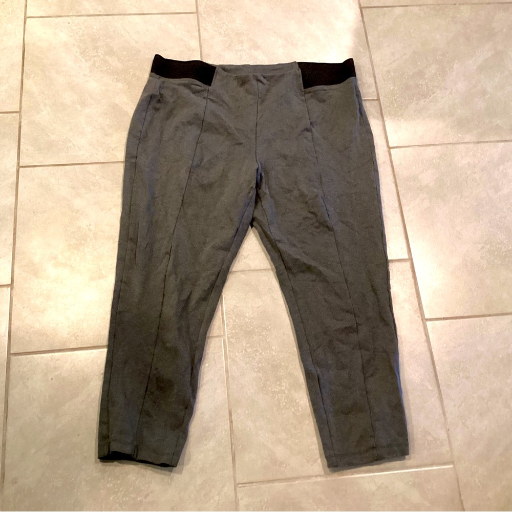 Terra & Sky Gray Leggings